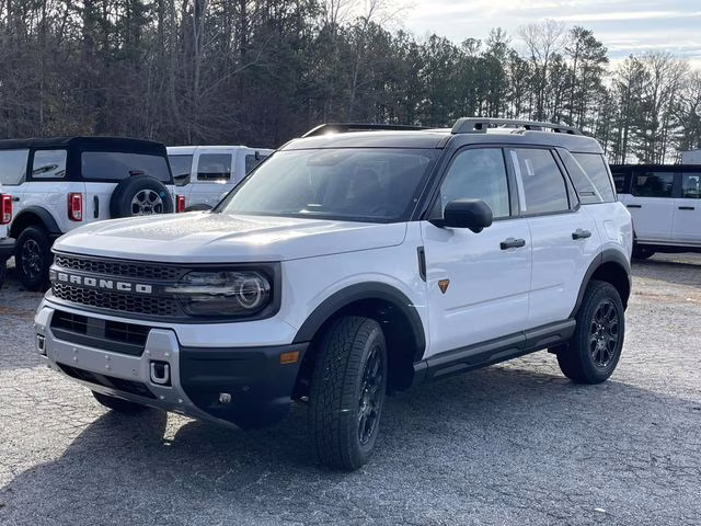 2025 Oxford White Ford Bronco Sport Badlands 4X4 SUV