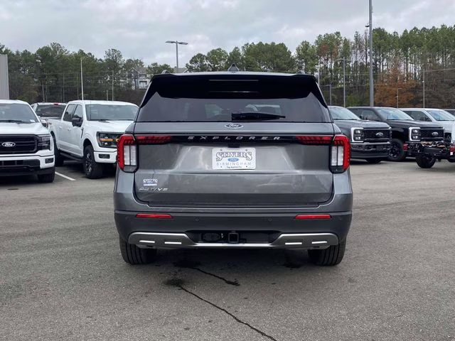 2026 Carbonized Gray Metallic Ford Explorer Active RWD SUV