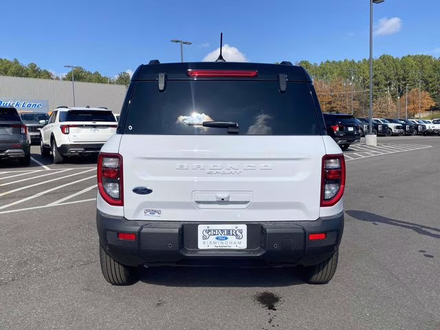 2025 Oxford White Ford Bronco Sport Outer Banks 4X4 SUV
