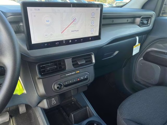 2026 White Metallic Ford Maverick XL AWD Truck