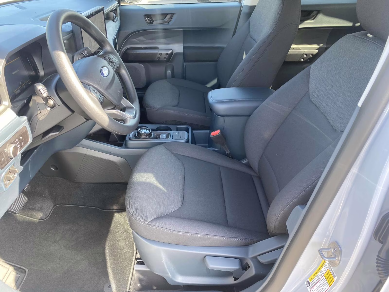 2026 White Metallic Ford Maverick XL AWD Truck