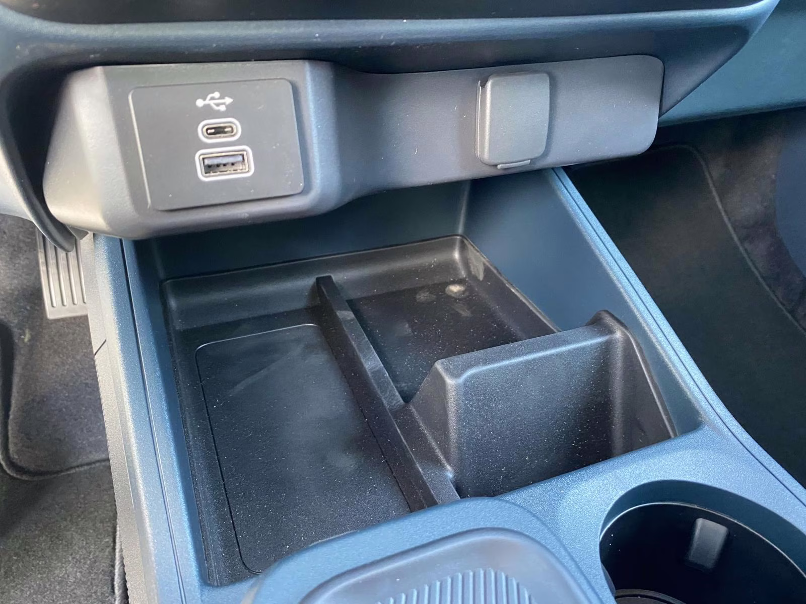 2026 White Metallic Ford Maverick XL AWD Truck