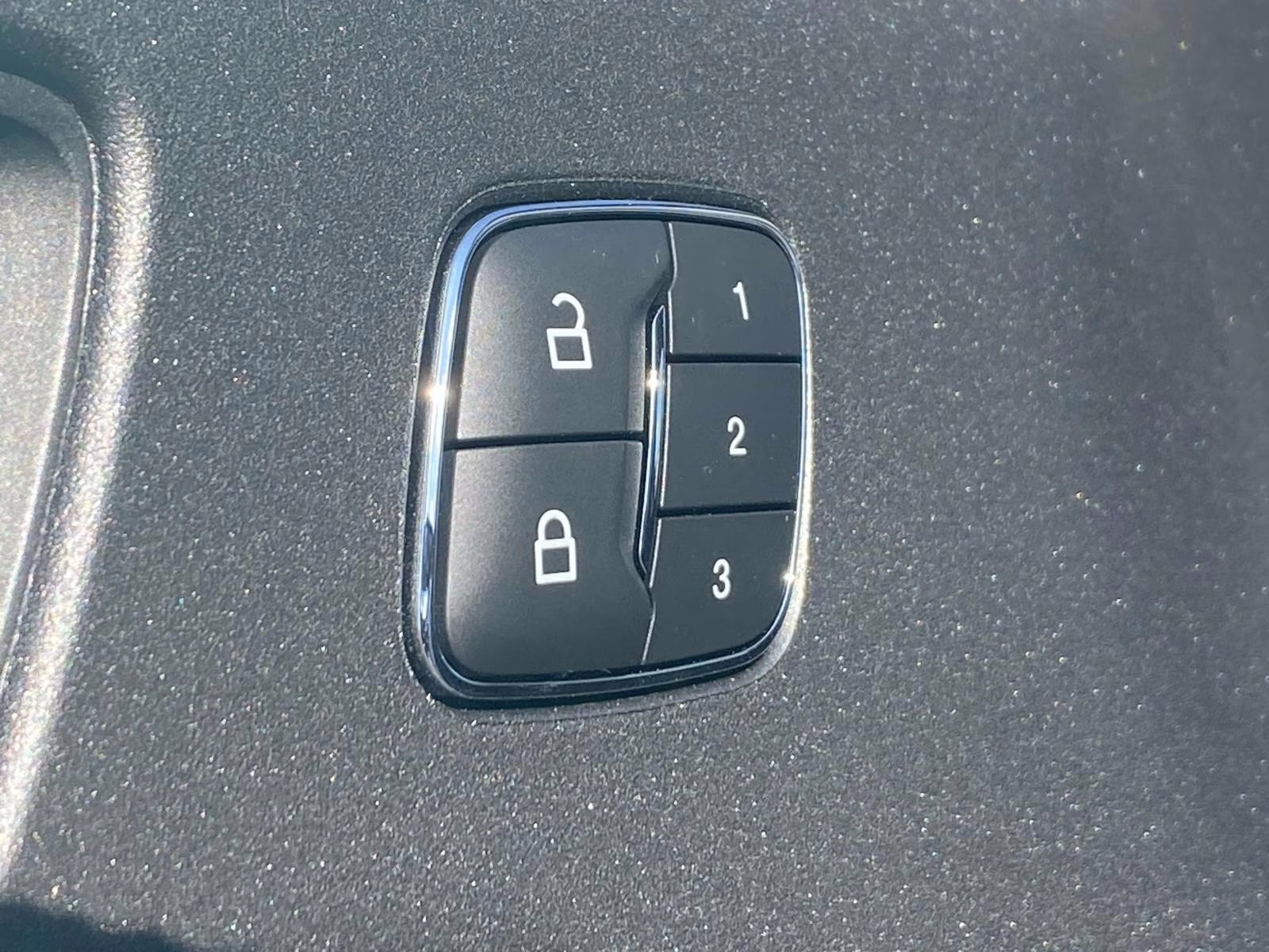 2025 Oxford White Ford Bronco Sport Outer Banks 4X4 SUV