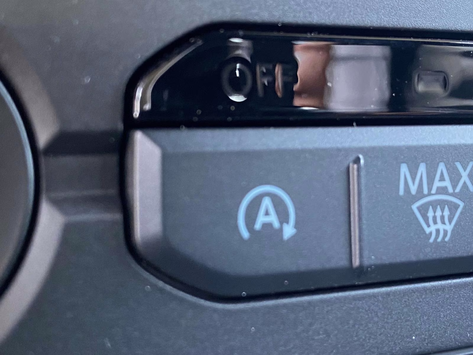 2025 Oxford White Ford Bronco Sport Outer Banks 4X4 SUV