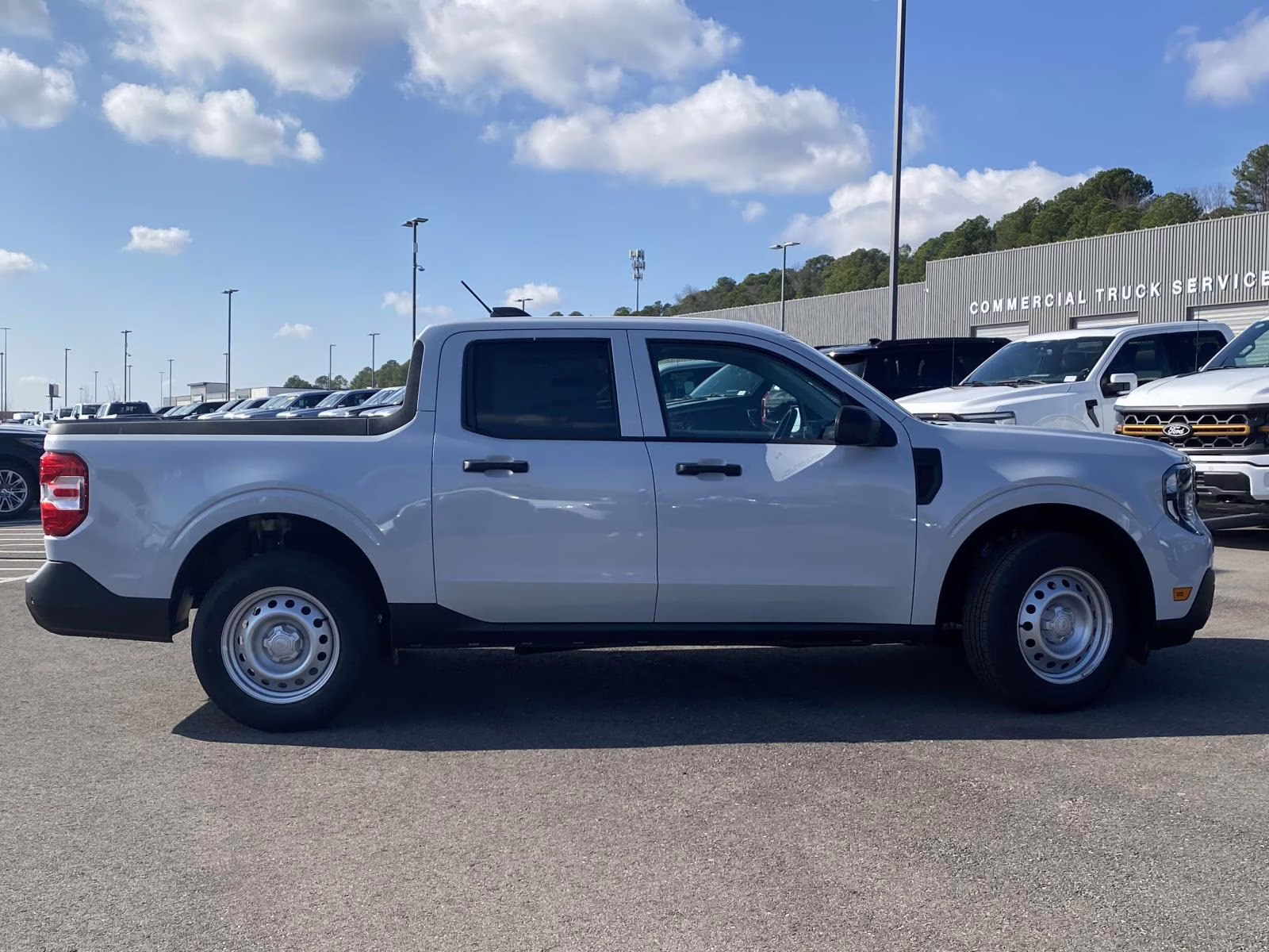 2026 White Metallic Ford Maverick XL AWD Truck
