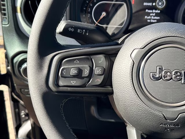 2026 Granite Crystal Metallic Clearcoat Jeep Wrangler Willys 4X4 Convertible