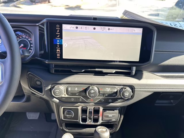 2026 granite crystal metallic clearcoat Jeep Wrangler Sahara 4X4 Convertible