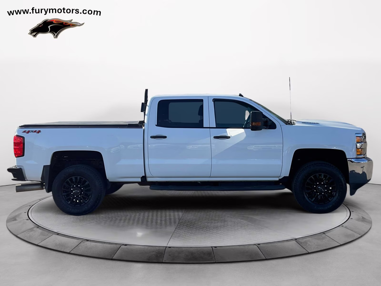 2018 Summit White Chevrolet Silverado 3500HD Work Truck 4X4 Truck