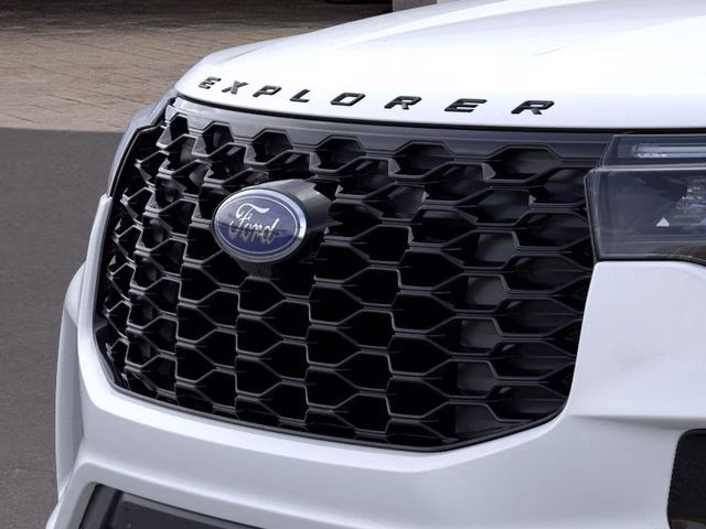 2026 White Metallic Ford Explorer ST-Line 4X4 SUV