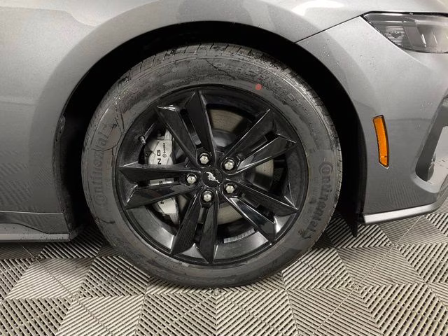 2026 Gray Metallic Ford Mustang GT RWD Coupe