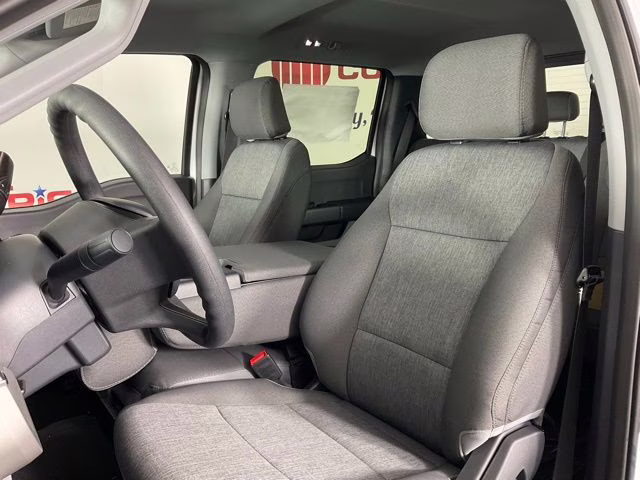 2026 Oxford White Ford Super Duty F-250 SRW XL 4X4 Truck