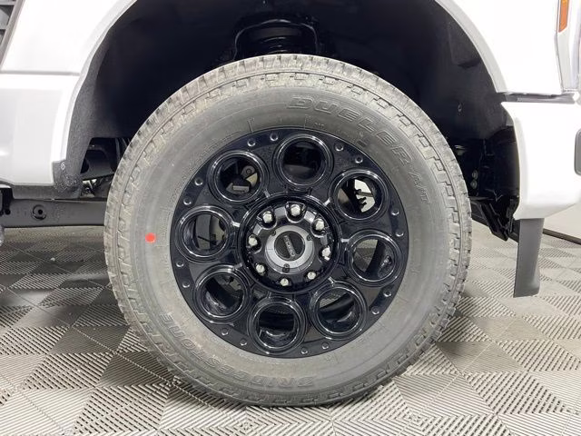 2026 Oxford White Ford Super Duty F-250 SRW XLT 4X4 Truck