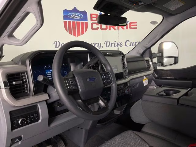 2026 Oxford White Ford Super Duty F-250 SRW XLT 4X4 Truck