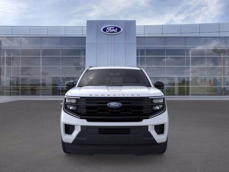 2026 Oxford White Ford Expedition Active RWD SUV