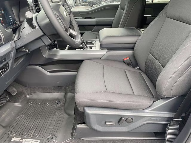 2026 Avalanche Ford F-150 XLT 4X4 Truck