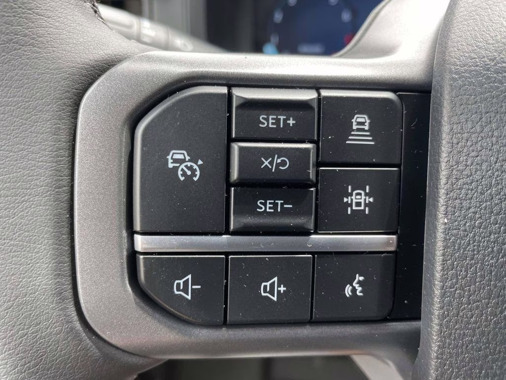 2026 Oxford White Ford F-150 XLT 4X4 Truck