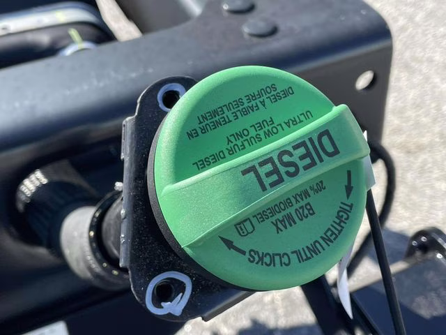 2026 Oxford White Ford Super Duty F-550 DRW XL RWD Chassis