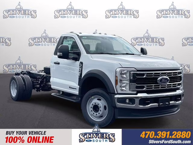 2026 Oxford White Ford Super Duty F-450 DRW XL RWD Chassis