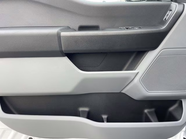 2026 Oxford White Ford Super Duty F-450 DRW XL 4X4 Chassis