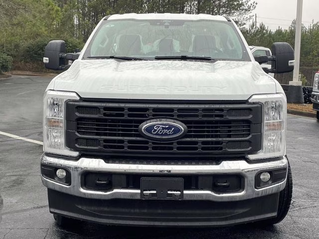 2026 Oxford White Ford Super Duty F-350 SRW XL 4X4 Truck