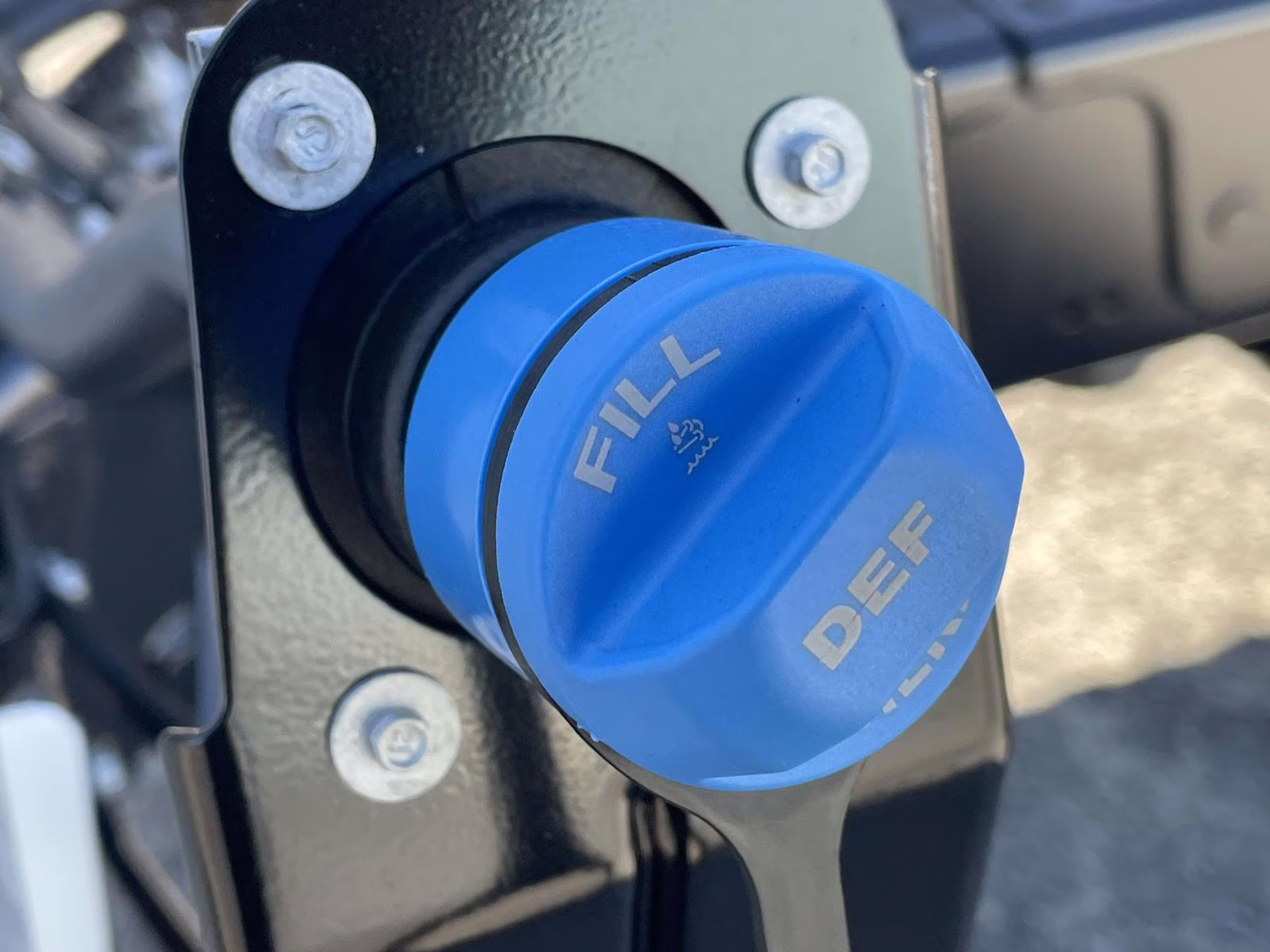 2026 Oxford White Ford Super Duty F-550 DRW XL RWD Chassis