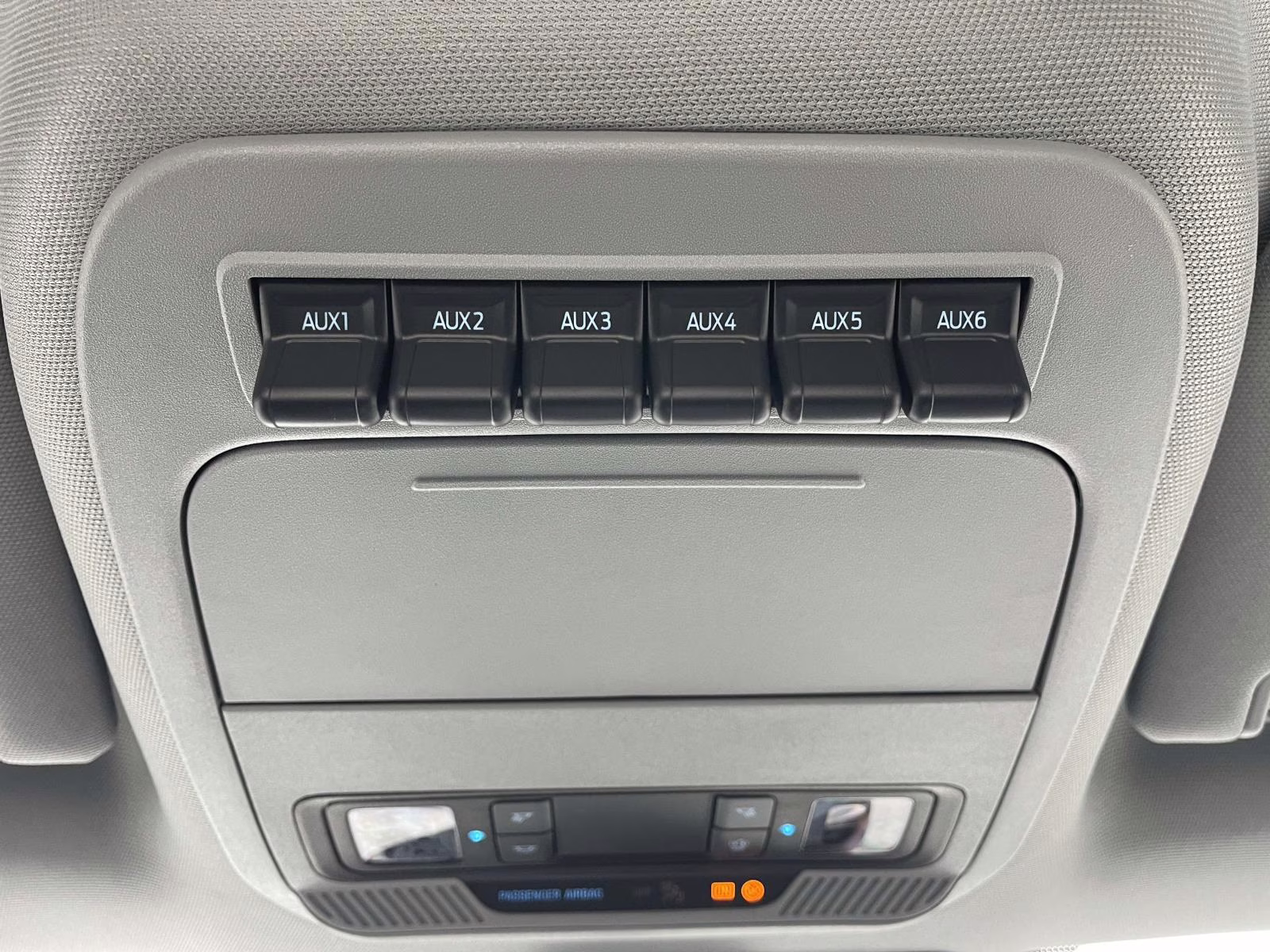 2026 Oxford White Ford Super Duty F-450 DRW XL 4X4 Chassis