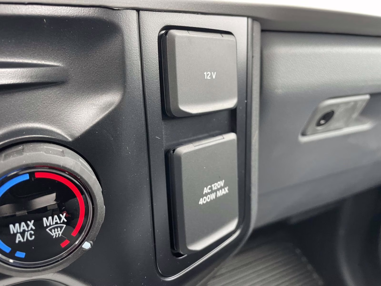 2026 Oxford White Ford Super Duty F-450 DRW XL 4X4 Chassis