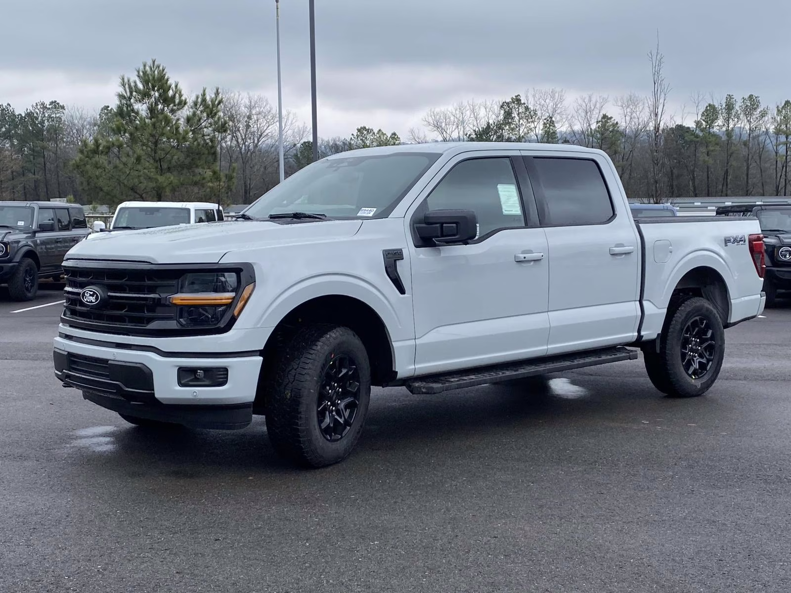 2026 Avalanche Ford F-150 XLT 4X4 Truck