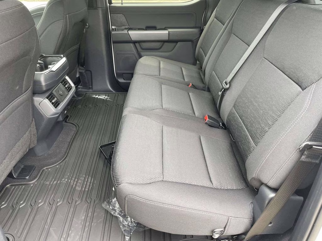 2026 Oxford White Ford F-150 XLT 4X4 Truck