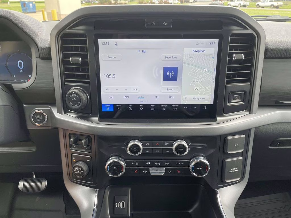 2026 Oxford White Ford F-150 XLT 4X4 Truck