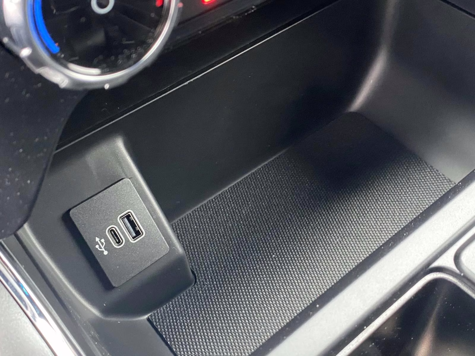 2026 Avalanche Ford F-150 XLT 4X4 Truck