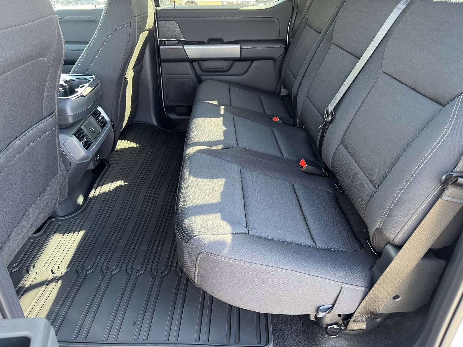 2026 Avalanche Ford F-150 XLT 4X4 Truck