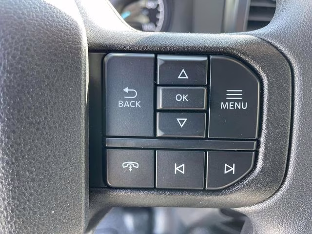 2026 Oxford White Ford Super Duty F-550 DRW XL RWD Chassis