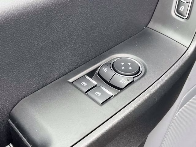 2026 Oxford White Ford Super Duty F-550 DRW XL 4X4 Chassis