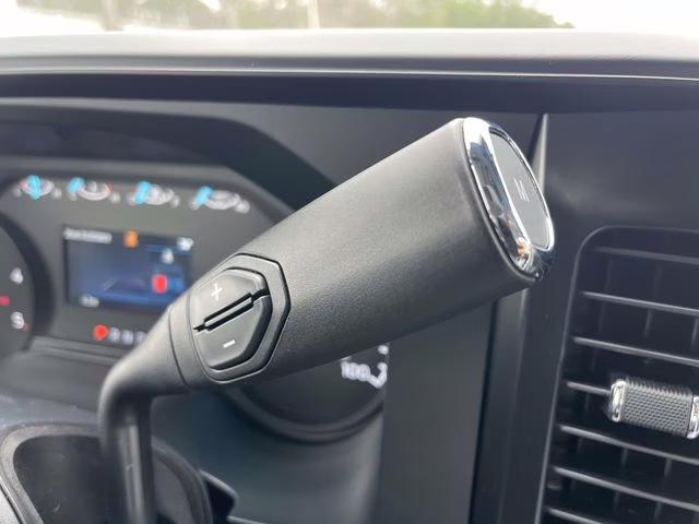 2026 Oxford White Ford Super Duty F-550 DRW XL 4X4 Chassis