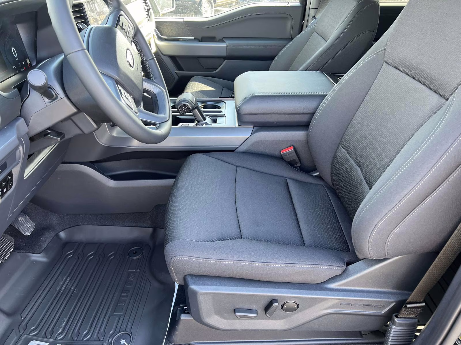 2026 Agate Black Metallic Ford F-150 XLT 4X4 Truck