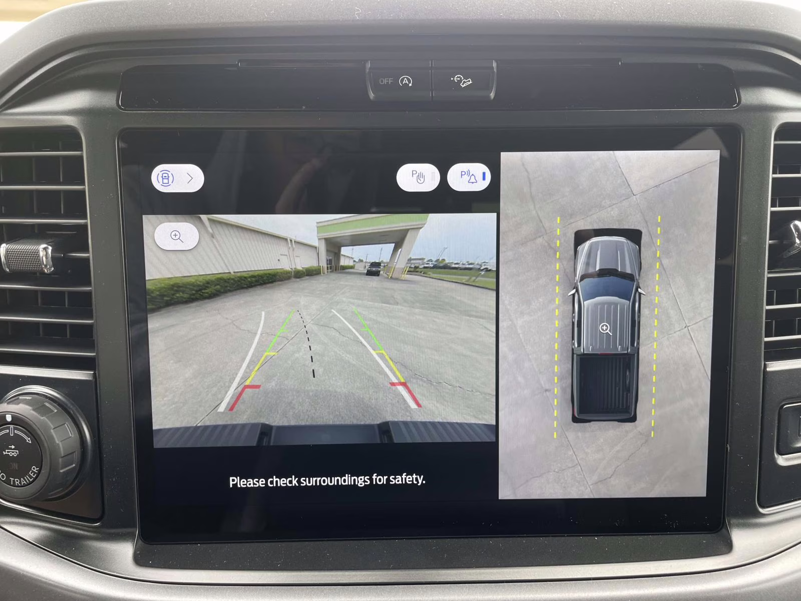 2026 Oxford White Ford F-150 XLT 4X4 Truck