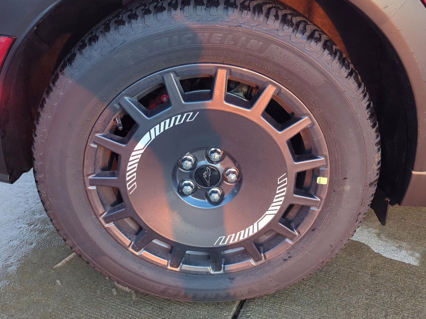 2025 Molten Magenta Metallic Tri-Coat Ford Mustang Mach-E GT AWD SUV