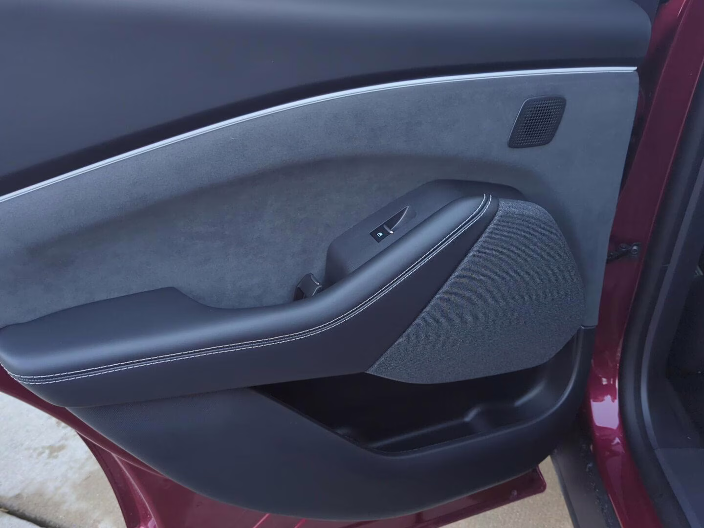 2025 Molten Magenta Metallic Tri-Coat Ford Mustang Mach-E GT AWD SUV