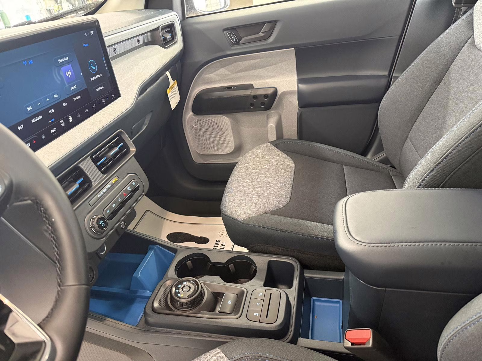 2026 Space White Metallic Ford Maverick XLT AWD Truck