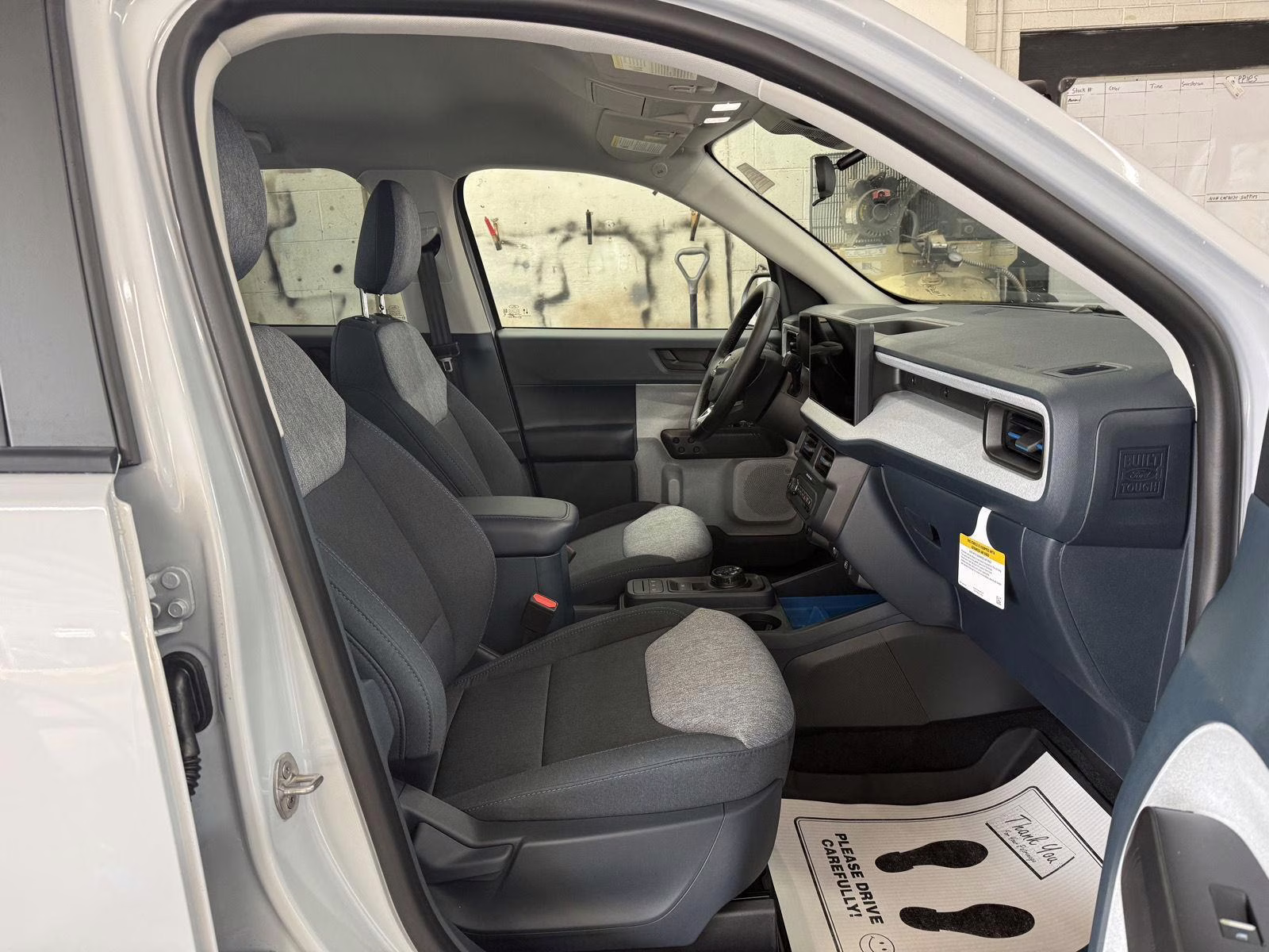 2026 Space White Metallic Ford Maverick XLT AWD Truck