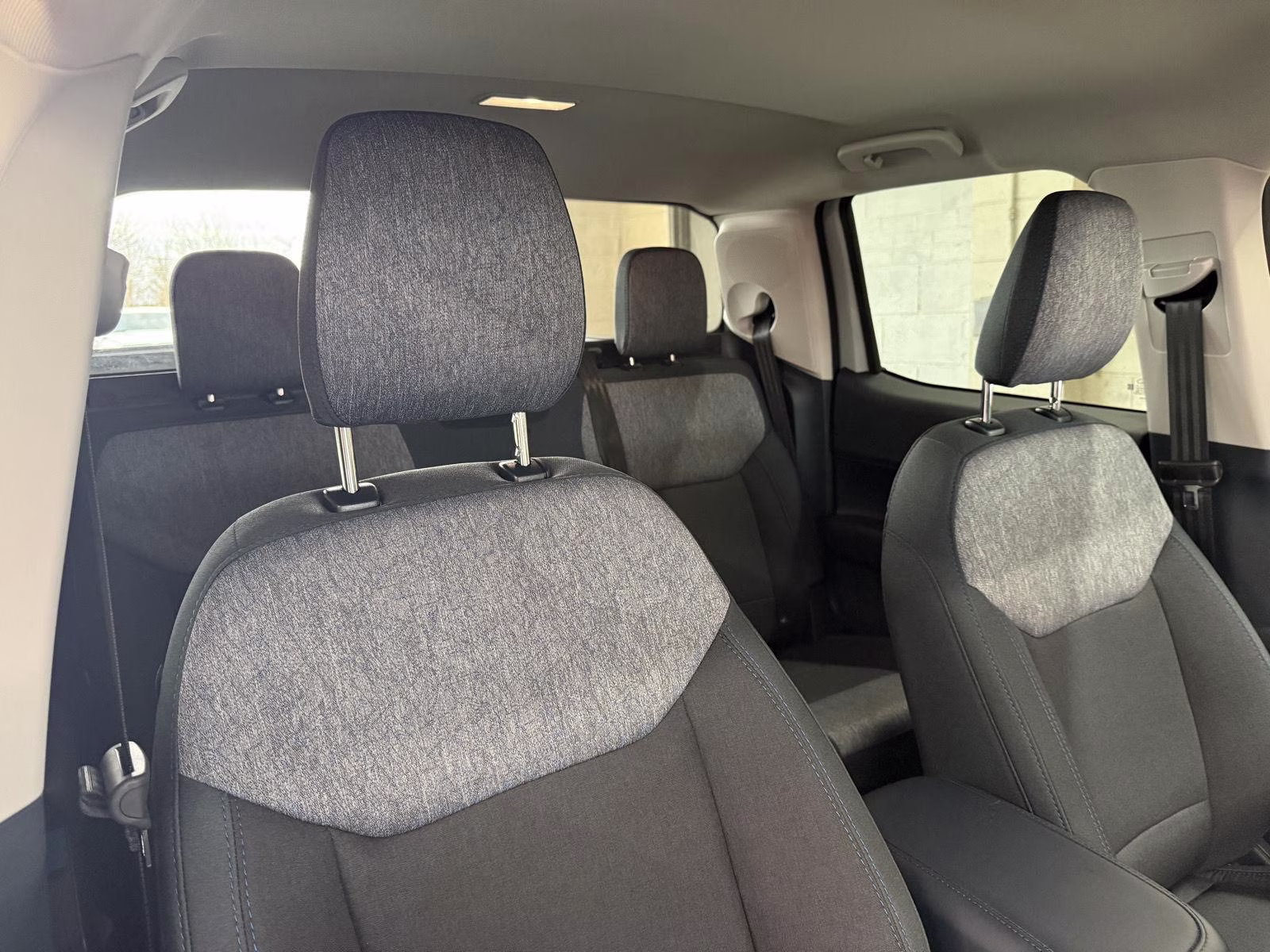 2026 Space White Metallic Ford Maverick XLT AWD Truck