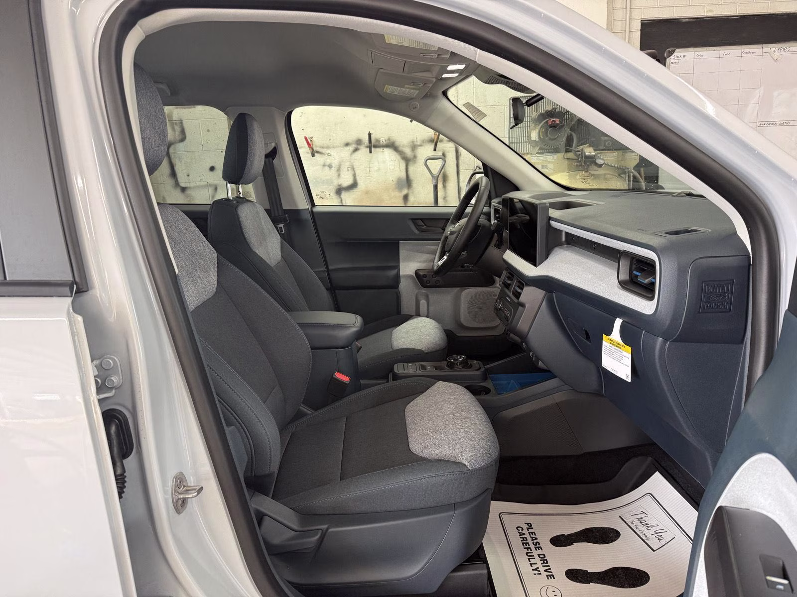 2026 Space White Metallic Ford Maverick XLT AWD Truck