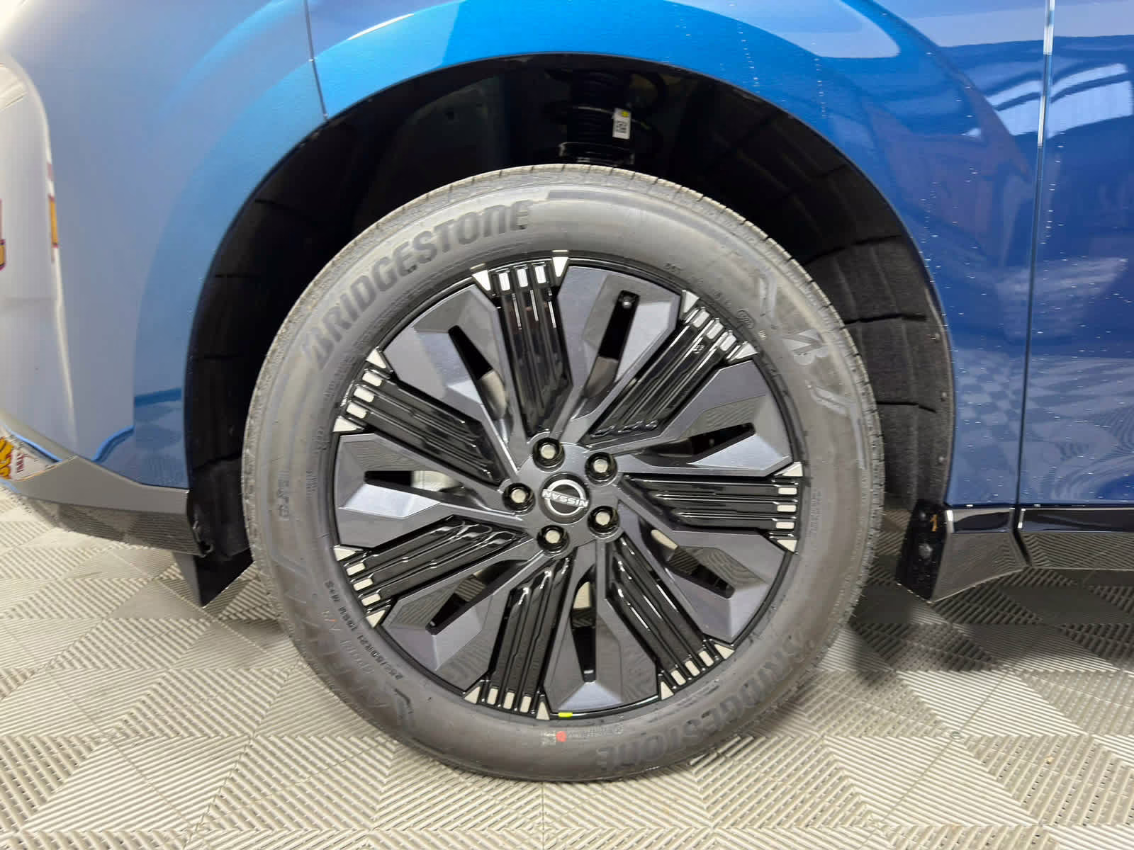 2026 Aurora Blue Pearl Metallic/Super Black Nissan Murano Platinum AWD SUV