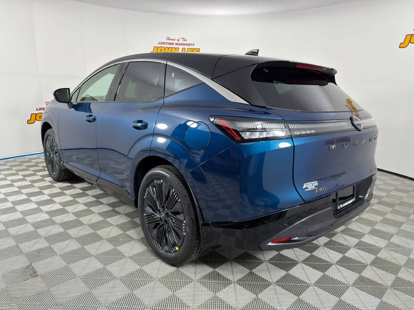 2026 Aurora Blue Pearl Metallic/Super Black Nissan Murano Platinum AWD SUV