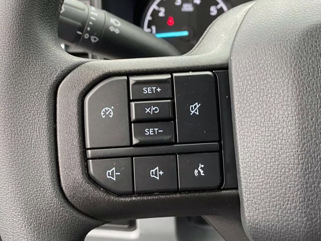 2026 Oxford White Ford Super Duty F-250 SRW XL RWD Truck