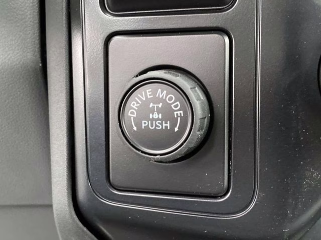 2026 Oxford White Ford Super Duty F-250 SRW XL RWD Truck