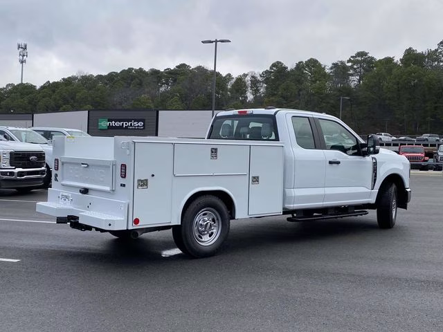 2026 Oxford White Ford Super Duty F-250 SRW XL RWD Truck