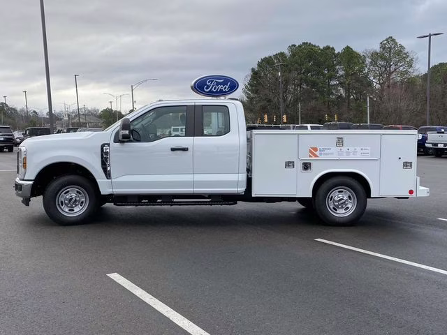 2026 Oxford White Ford Super Duty F-250 SRW XL RWD Truck
