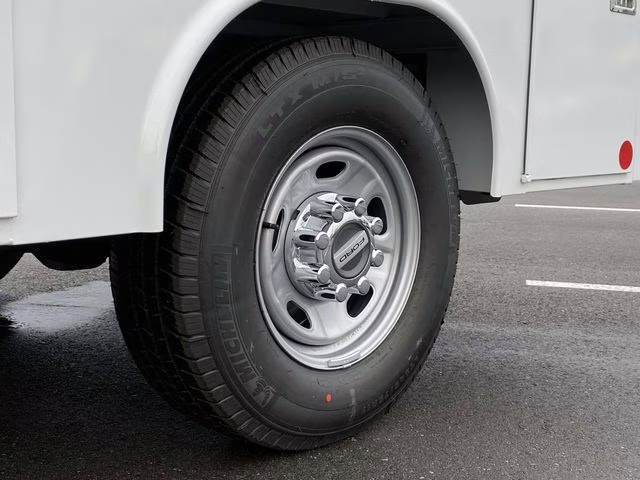 2026 Oxford White Ford Super Duty F-250 SRW XL RWD Truck